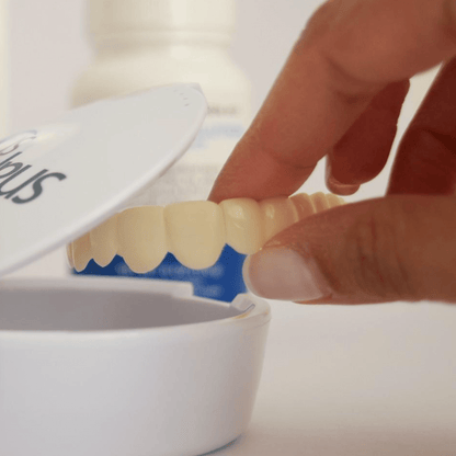 Carillas dentales Snap on Smile - Sonrisa perfecta en segundos